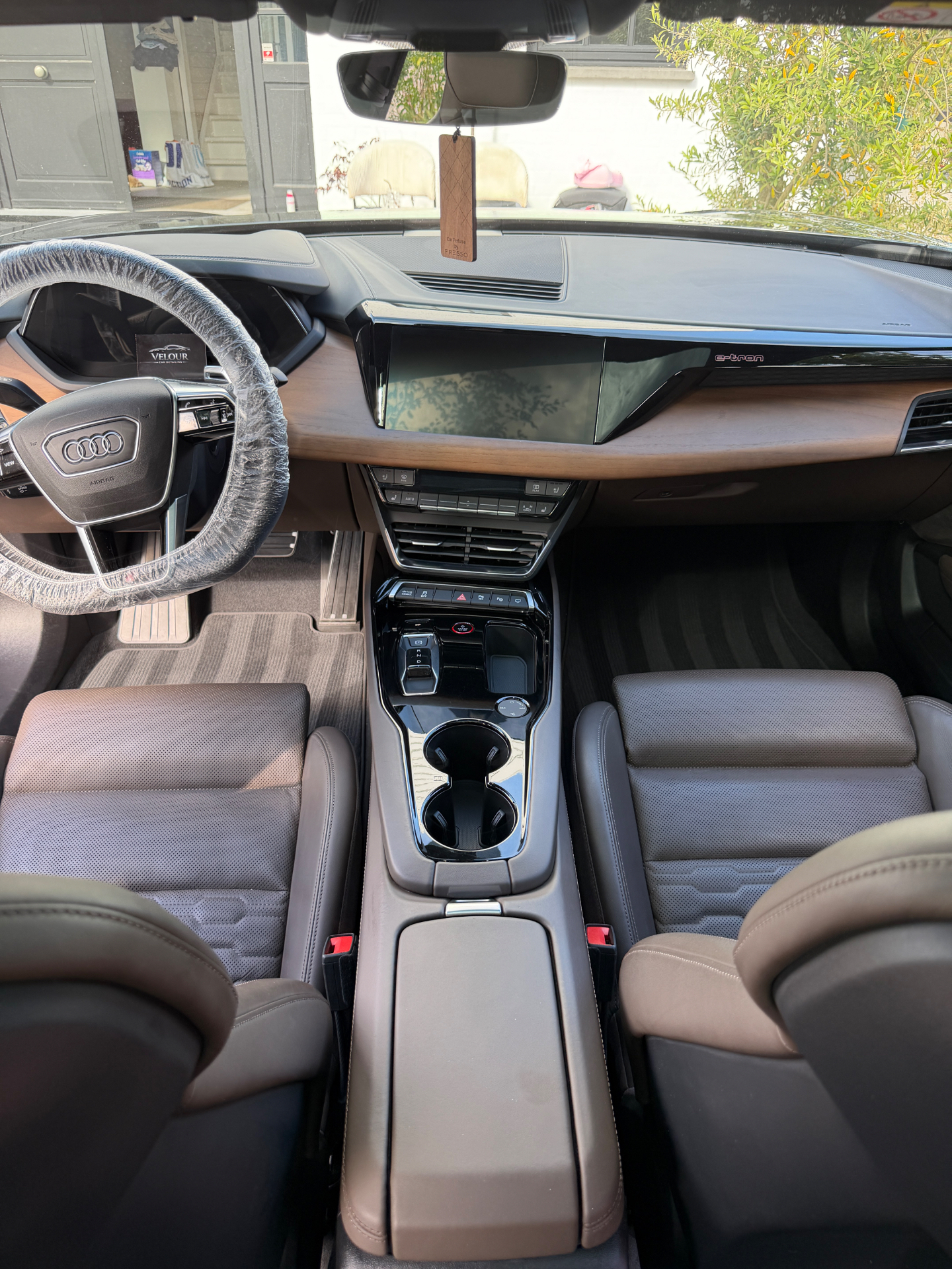 Audi e-tron GT dashboard and front cabin freshly detailed