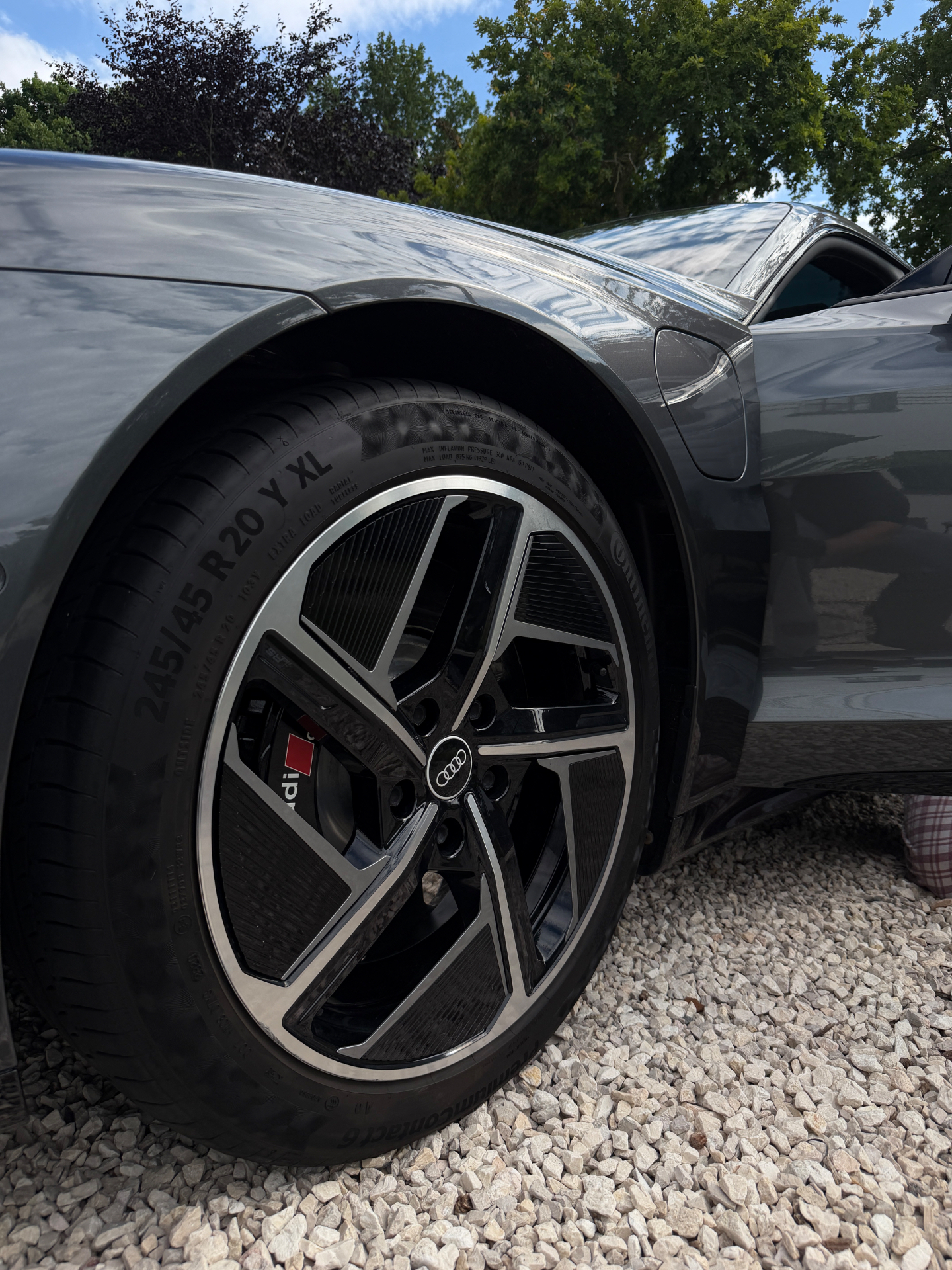 Audi RS e-tron GT wheel and bodywork polished